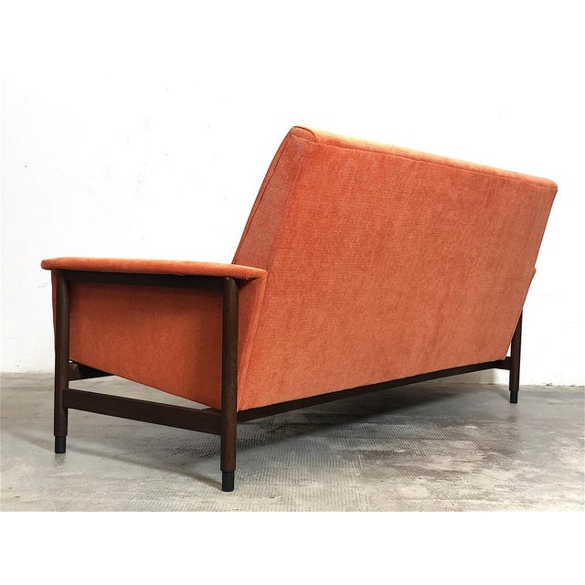 Sofa attributed to Gigi Radice for Minotti, Italy, 1960s For Sale - Image 15 of 16