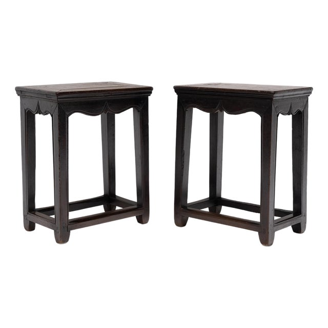 Chinese Pair of Graceful Half Tables, C. 1880 For Sale