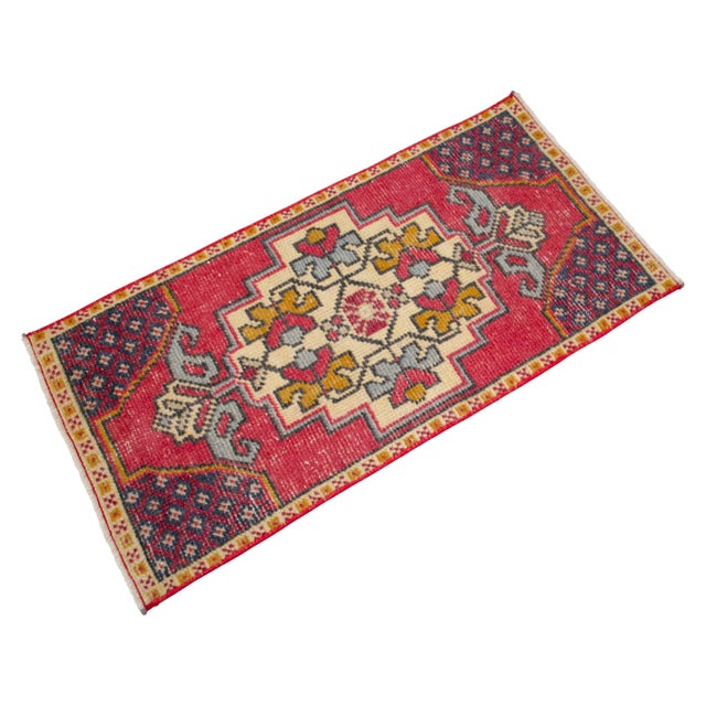 Hand Knotted Low Pile Turkish Small Rug Entry Decor, Bath Mat - 19'' X 38'' For Sale - Image 4 of 14