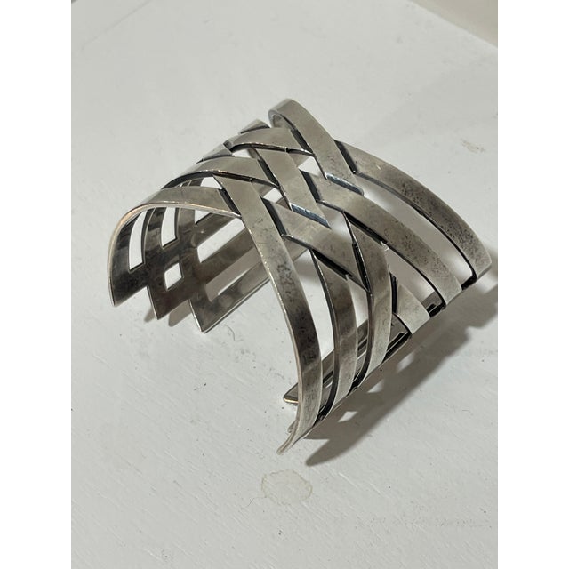 Metal Modernist Geometric Woven Sterling Silver Cuff 79 Grams For Sale - Image 7 of 10