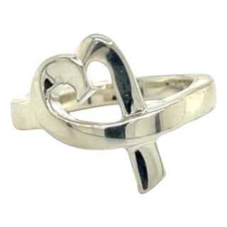 1990s Tiffany & Co Estate Heart Ring Size 4.75 Sterling Silver For Sale