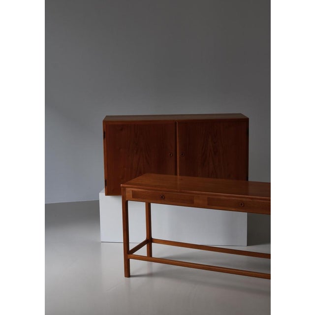 Danish Modern Cabinet in Elm and Pinewood attributed to Børge Mogensen for FDB, 1940s, Set of 2 For Sale - Image 15 of 18