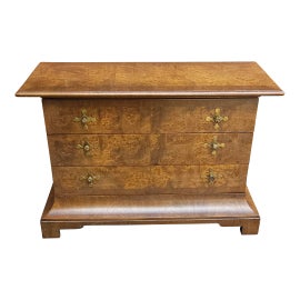 Example of Tomlinson Dressers and Chests of Drawers