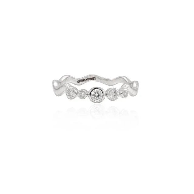Classic Wave Diamond Wedding Band Stack in 18k Solid Gold Size 7 For Sale - Image 9 of 14