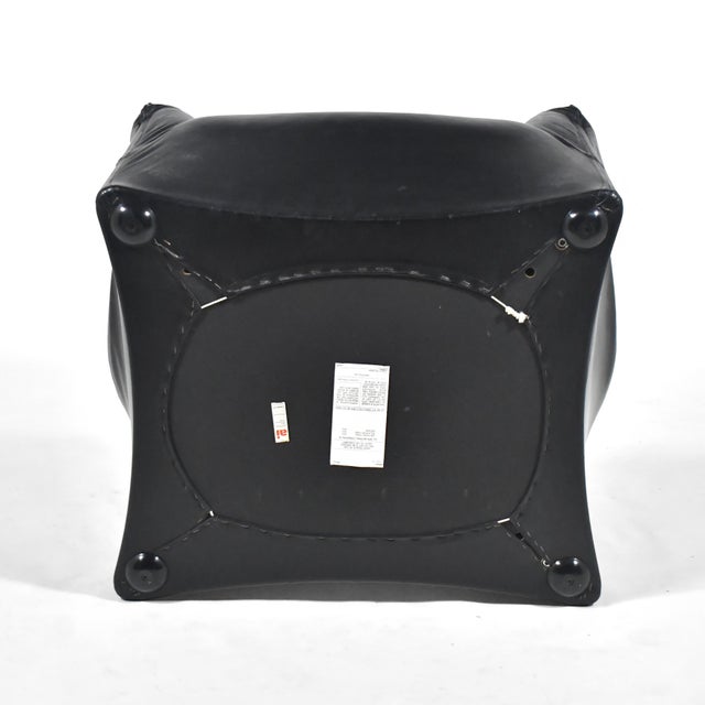 Mario Bellini Model 685 "Tentazione" Armchair by Cassina For Sale - Image 10 of 10