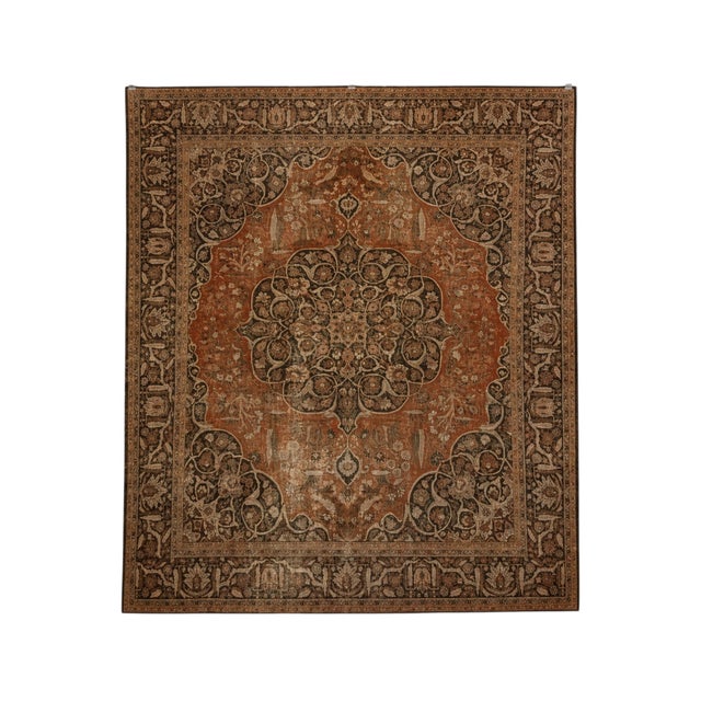 Middle Eastern Hand-Knotted Wool Rug, 1890s For Sale - Image 15 of 15