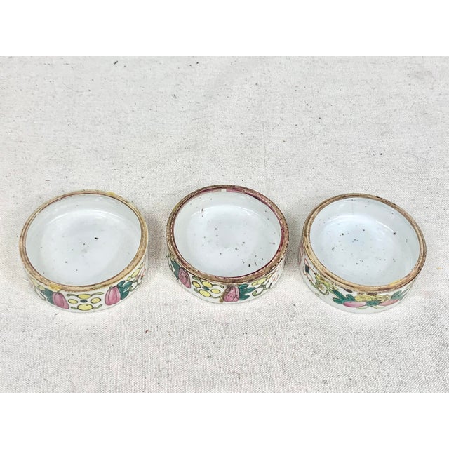 Vintage Stackable Chinoiserie Catchalls-Set of 3 For Sale In New Orleans - Image 6 of 12