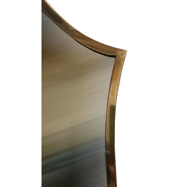 Mid-Century Modern Shield-Shaped Brass Wall Mirror in the style of Gio Ponti, Italy, 1960s For Sale - Image 3 of 8