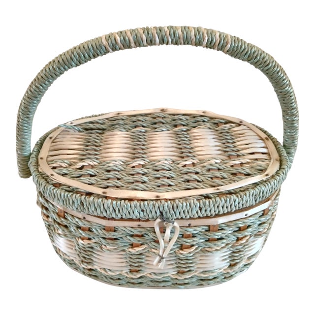 Vintage 1960s Wicker Oval Sewing Basket With Handle Dritz No. 8031 For Sale