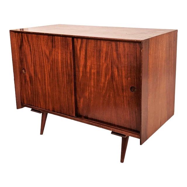 Vintage 1950s Walnut Credenza by Risom Design For Sale