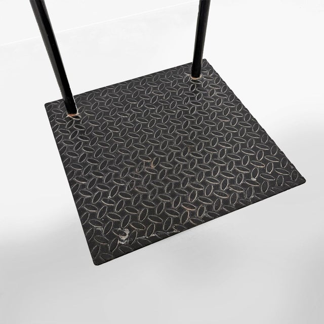 Black Italian Modern Valet Stand by Mercatali & Pedrizzatti for Zeus, 1980s For Sale - Image 8 of 16