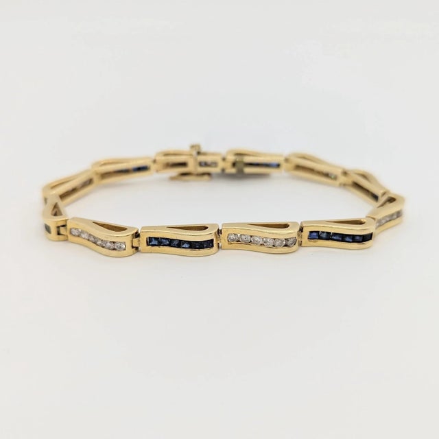 Blue Sapphire and White Diamond Bracelet in 14K Yellow Gold For Sale - Image 4 of 6