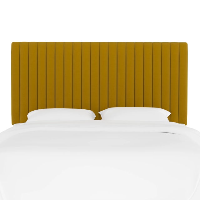 At the center of any well-designed room is a bold headboard design. That‚Äôs where the Manila comes in, with its sleek...
