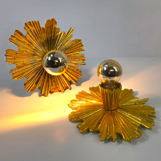 Mid-Century Hollywood Regency Gilded Sunburst Wall Sconces, 1950s, Set of 2 For Sale - Image 4 of 10