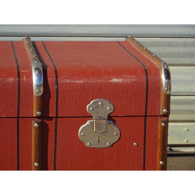 Brown Vintage Cabin Trunk, 1930s For Sale - Image 8 of 18