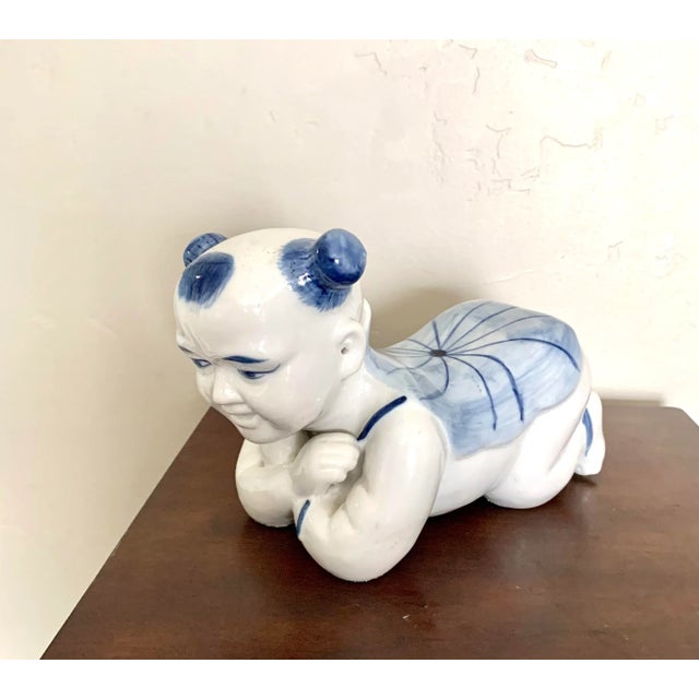 Ceramic Vintage Chinoiserie Blue and White Ceramic Baby Pillow Figure For Sale - Image 7 of 7