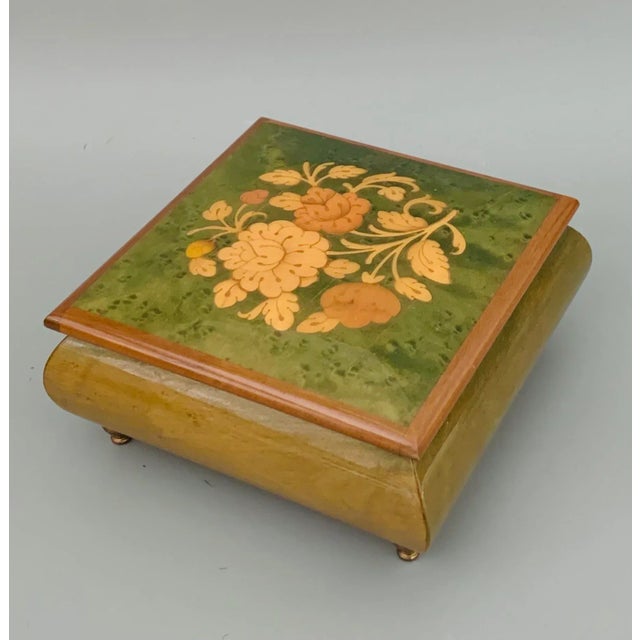 Vintage Italian Burl Elm Marquetry Footed Jewelry Music Box “ Playing Memory “ With Reuge Swiss Movement For Sale - Image 13 of 13