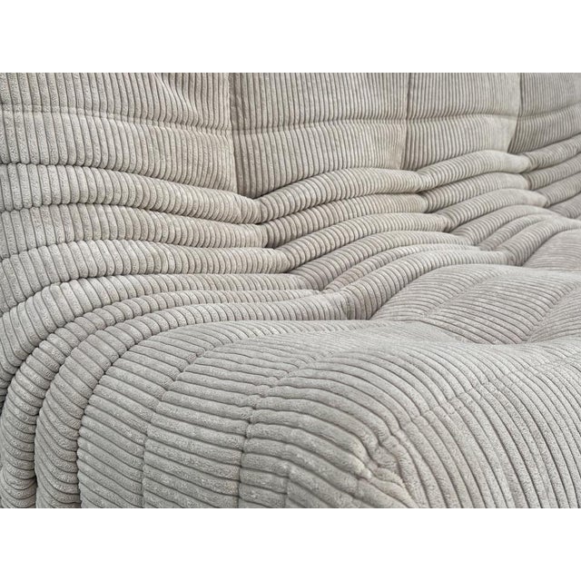 Ligne Roset French Togo 3-Seater Sofa in Beige Corduroy attributed to Michel Ducaroy for Ligne Roset, 1970s For Sale - Image 4 of 12