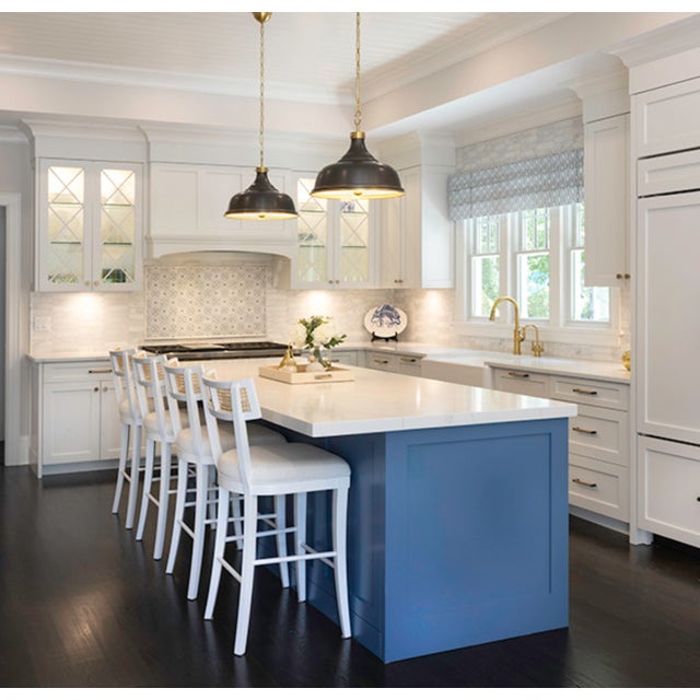 2020s Matthew Izzo Home Britta Matte White Lacquer Klismos Style Counter Stool With Cane Back and White Linen Upholstered Seat For Sale - Image 5 of 6