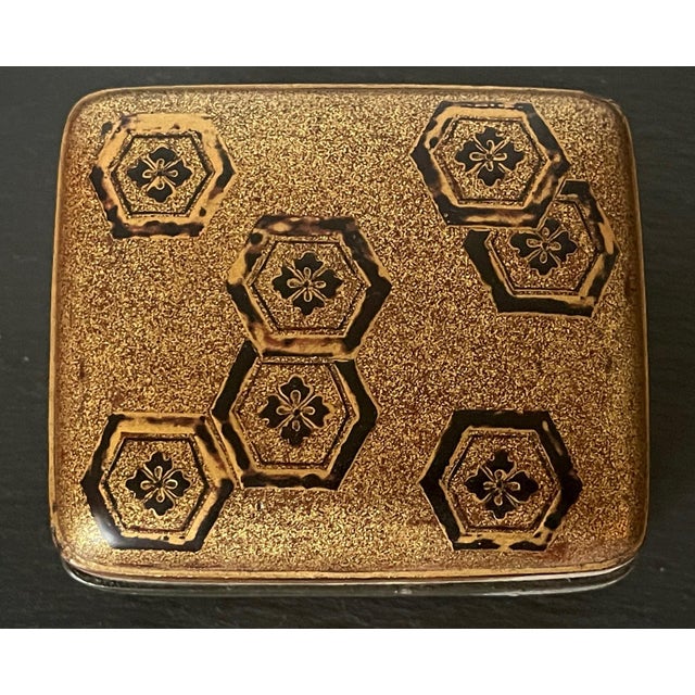 Paint Antique Japanese Lacquered Incense Box Kobako Ex-Christie's For Sale - Image 7 of 13