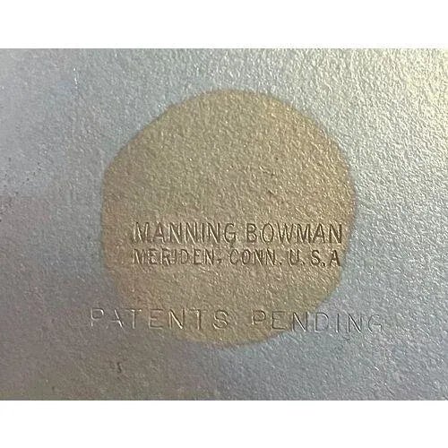 Art Deco Chrome & Bakelite Bar Set For Sale - Image 11 of 13