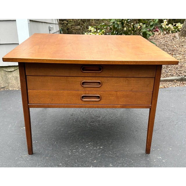 Mid-Century Modern Walnut Three-Drawer Table, Jack Cartwright for Founders For Sale - Image 11 of 12