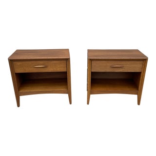 Mid Century Modern Broyhill Emphasis Nightstands- a Pair For Sale