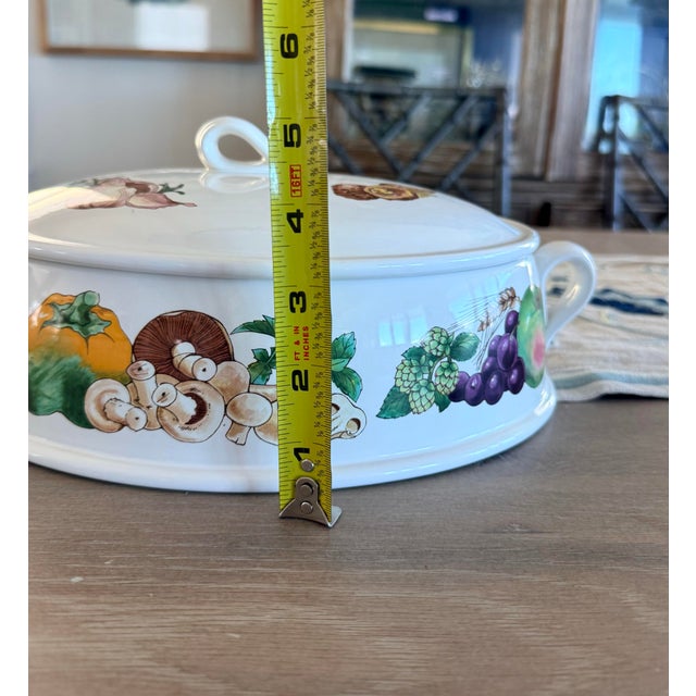 Vintage Wedgwood Covered Casserole Dish For Sale - Image 11 of 12