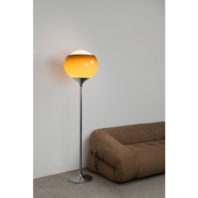 Mid-Century Modern Big Bud Floor Lamp by Guzzini & Studio 6G for Guzzini, 1960s For Sale - Image 3 of 11