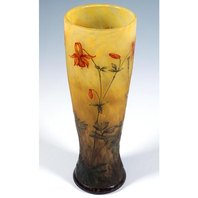 Large Art Nouveau Cameo Vase from Daum Nancy, 1910 For Sale - Image 5 of 8