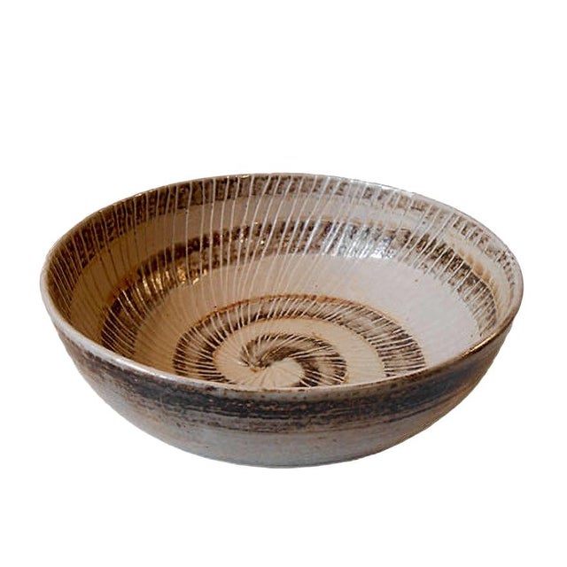 Large Stoneware Bowl with Spiral Motif by Gerd Bøgelund for Royal Copenhagen, 1950s For Sale - Image 9 of 9