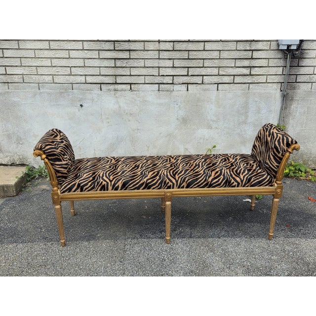19th Century Italian Gilded Window Bench. For Sale - Image 17 of 17