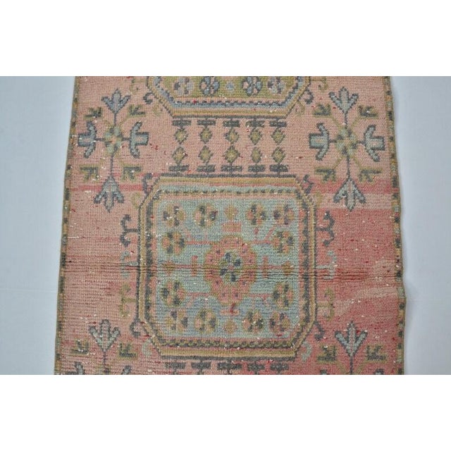 Peach 1950s Long Pastel Turkish Rug, Minimalist Runner for Hallway or Entryway For Sale - Image 8 of 10