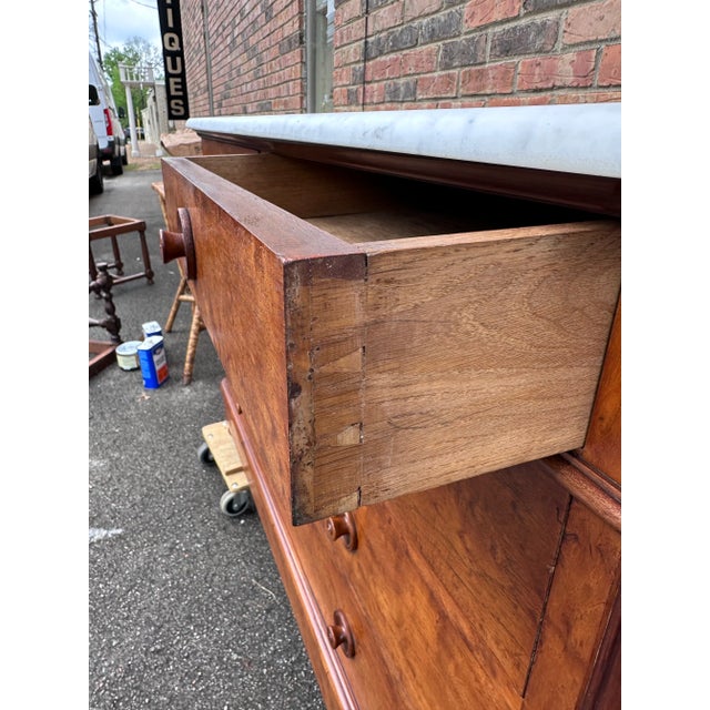 19th Century French Chest W/White Marble Top For Sale In Nashville - Image 6 of 10