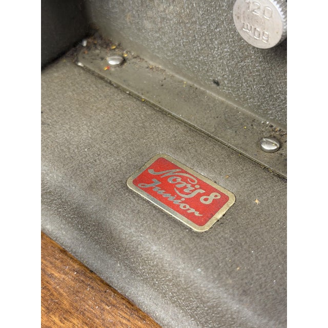 Brown Noris 8 Junior Film Projector, 1950 For Sale - Image 8 of 10