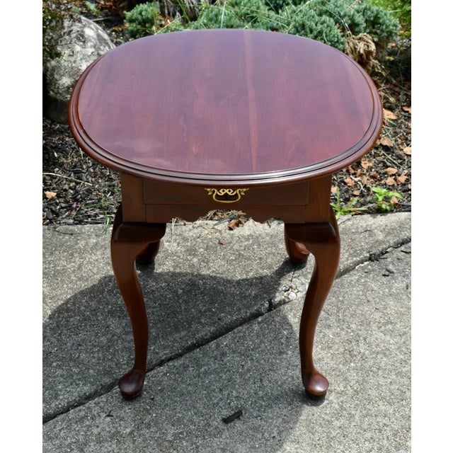 Knob Creek Cherry Oval End Table Vintage Queen Anne Side Drawer 1980s Accent For Sale - Image 4 of 14