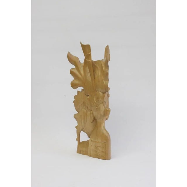 Beige Balinese Art Deco Wooden Sculpture of a Couple, 1930s For Sale - Image 8 of 11