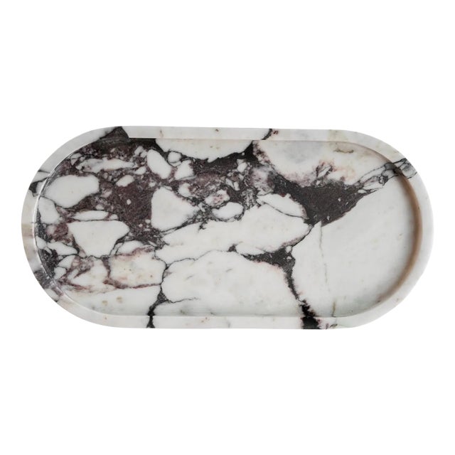 Calacatta Marble Oval Tray from Kiwano Concept For Sale