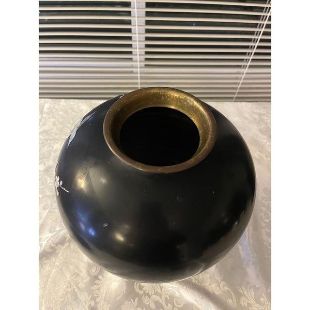 Vintage Korean Mother of Pearl Inlay Black Lacquer Brass Vase Bird 11" Korea For Sale - Image 9 of 11