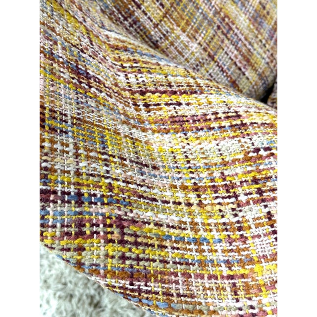 Mid-Century Modern Early Eero Saarinen for Knoll Womb Chair and Ottoman Re-upholstered For Sale - Image 3 of 12