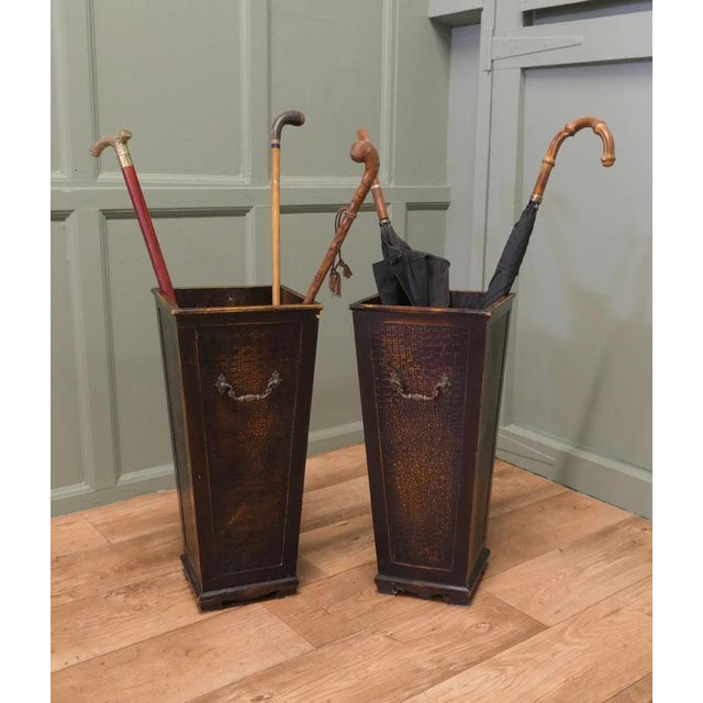 Mid-Century Modern Square Hotel Stick Stands, 1960, Set of 2 For Sale - Image 4 of 7
