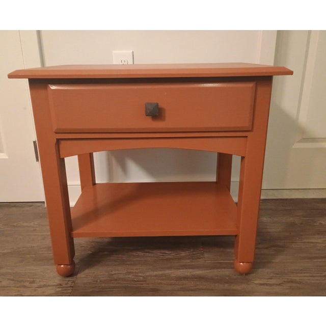 Ethan Allen Accent side table in Excellent Condition. Barely used & Freshly painted. Provides a warm & welcoming mood to...