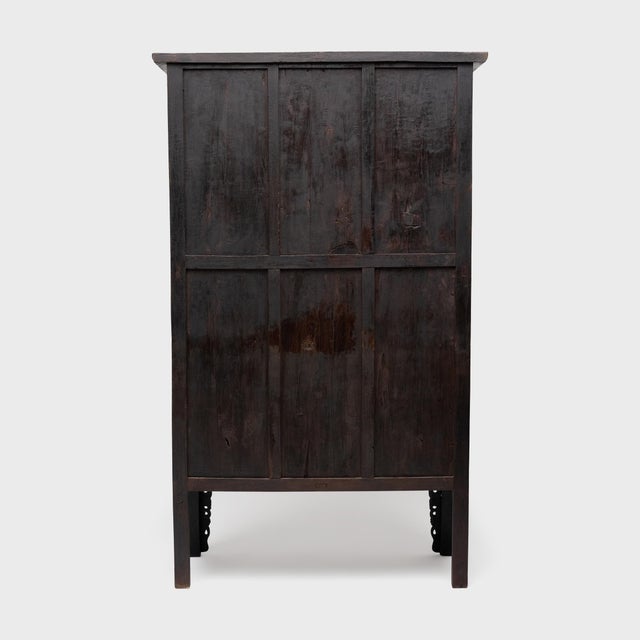 Late 19th Century Pair of Chinese Grand Chrysanthemum Cabinets, C. 1880 For Sale - Image 5 of 8