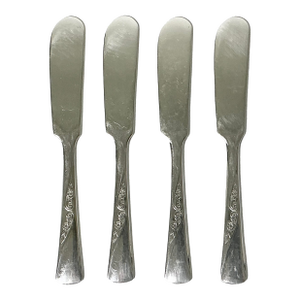 1970s Vintage Traditional Boho Chic Revelation Silverplate Butter Knife - Set of 4