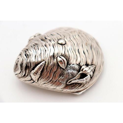 Silver Clam with Reliefs and Applications For Sale - Image 6 of 9