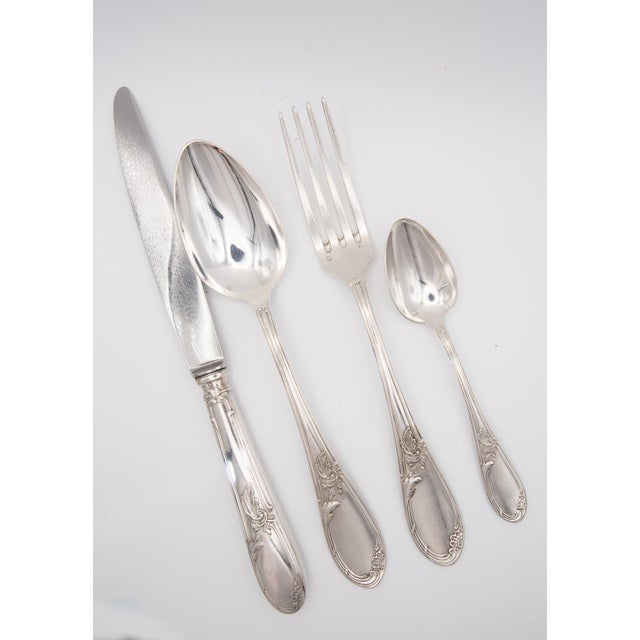 1950s French 100 Apollo Cutlery Set for 12 in Silver-Plated Metal, 1950s, Set of 49 For Sale - Image 5 of 11
