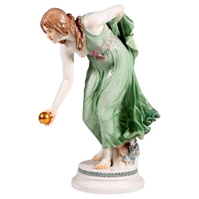 Ceramic Art Nouveau Young Lady Ball Player Figurine by Walter Schott for Meissen, 1924-1934 For Sale - Image 7 of 7