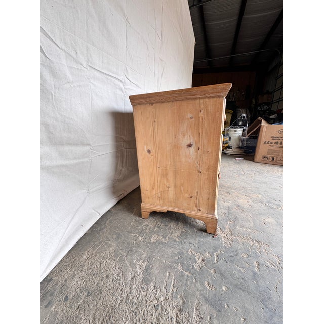 Tan 19th Century English Pine Chest of Drawers For Sale - Image 8 of 9