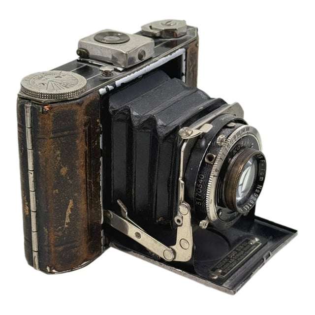 Antique 1930s German Kodak Duo Six-20 Series 1 Folding Camera With Compur-Rapid Shutter For Sale