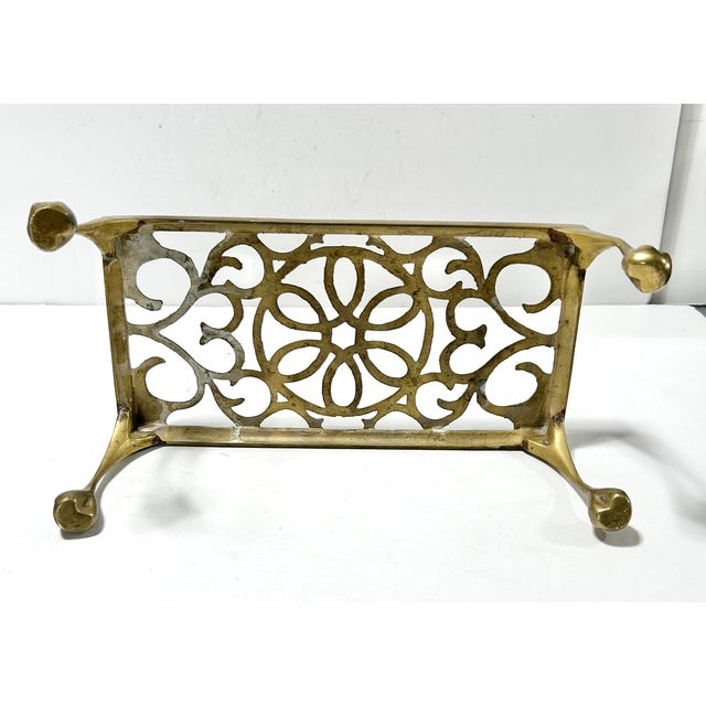 Vintage Brass Plant Stand Riser Footman - Ornate Pierced Scrollwork – Tabletop Riser For Sale - Image 4 of 10